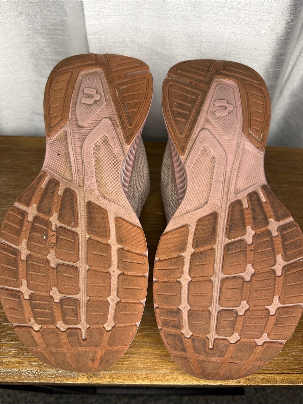 Charly Trote Pink Ombré Mesh Walking Low Impact Athleisure Foam Insole Women’s 8 - Picture 5 of 11
